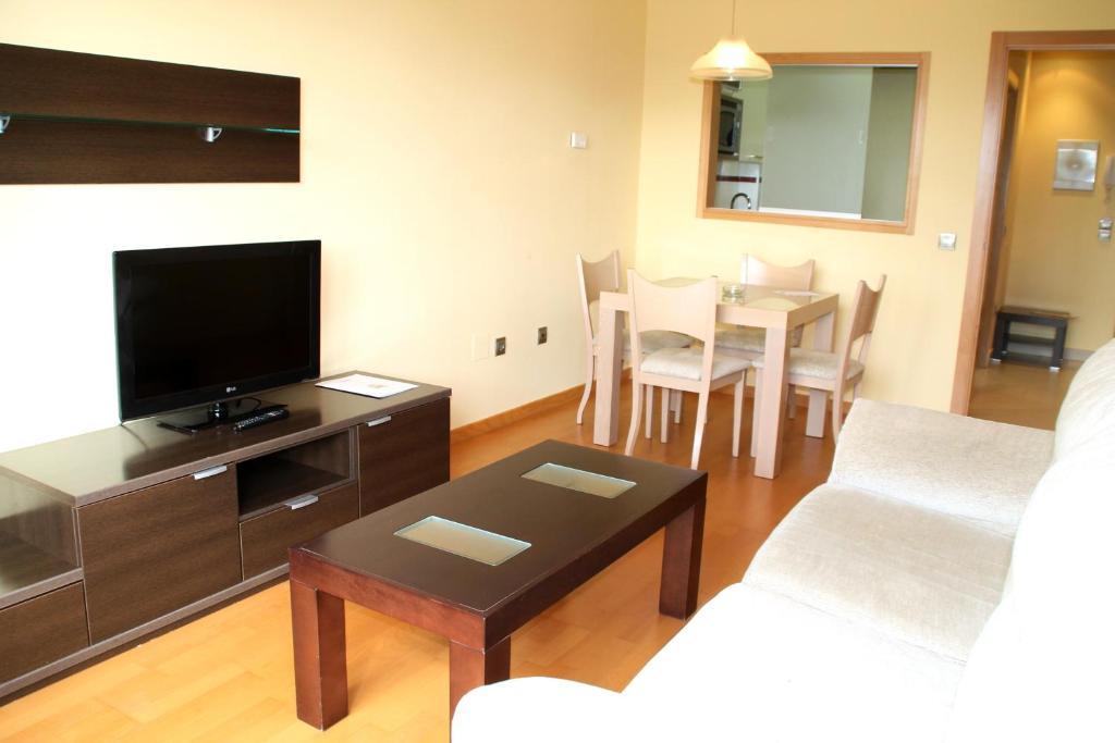 أرًويو ذي لا إنكوميي Apartahotel Ribera المظهر الخارجي الصورة